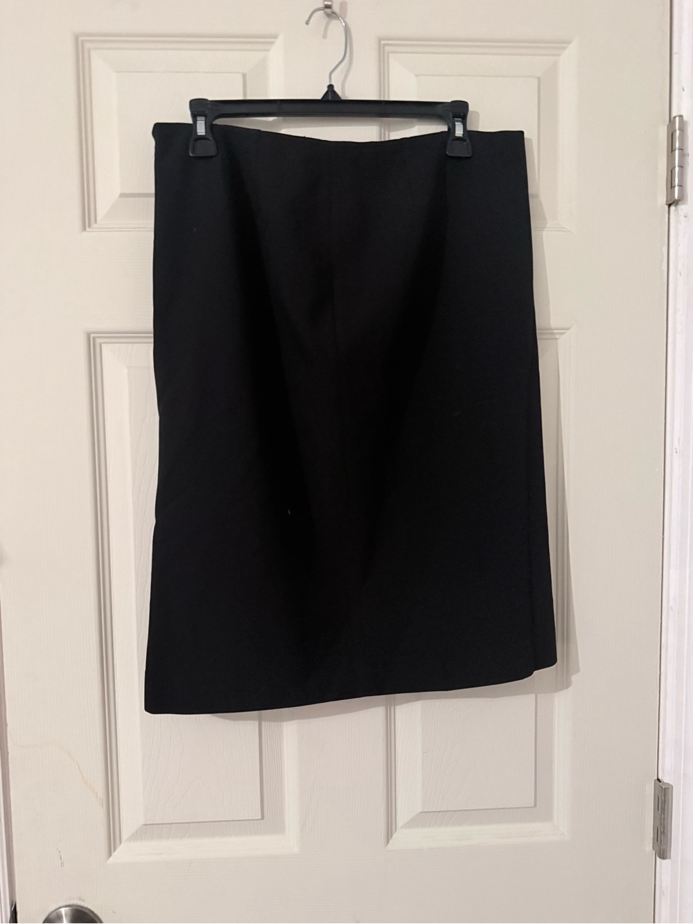 Evan Picone Black Tailored Pencil Skirt